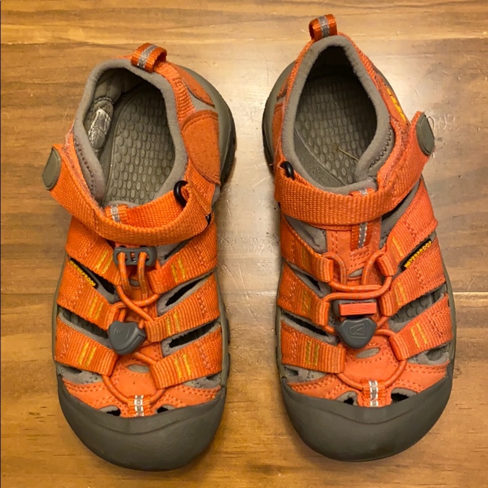 Girls Keen Sandals